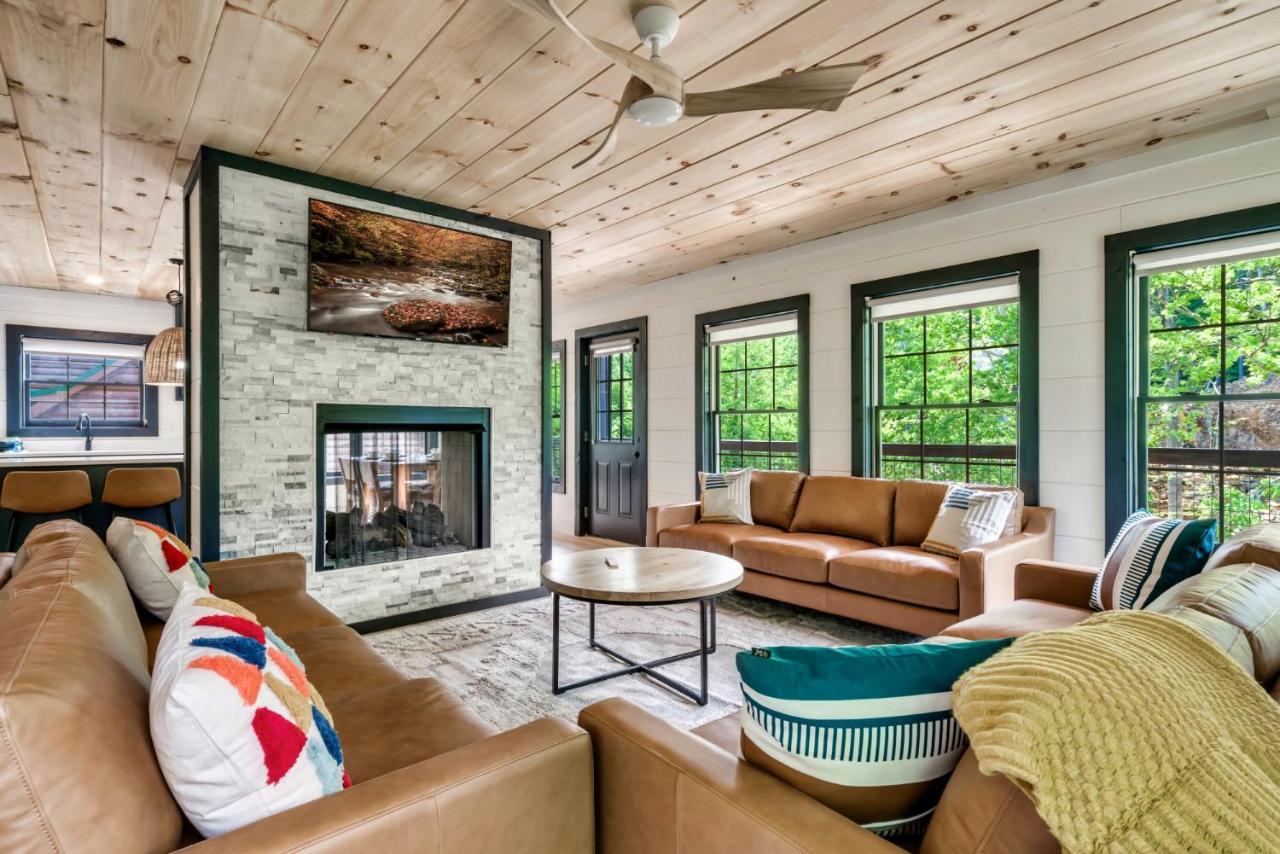 Вилла Whispering Pines Севьервилл Экстерьер фото