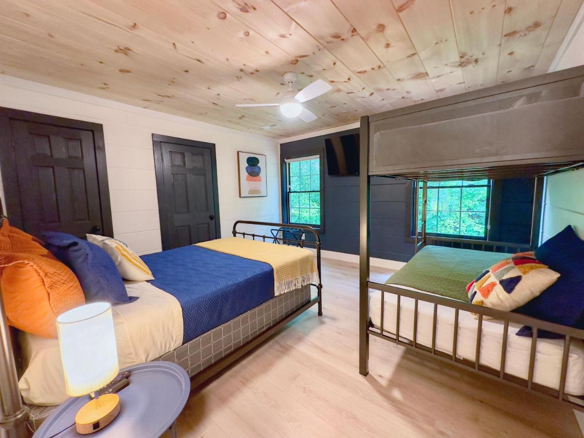 Вилла Whispering Pines Севьервилл Экстерьер фото