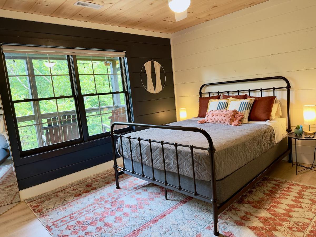 Вилла Whispering Pines Севьервилл Экстерьер фото
